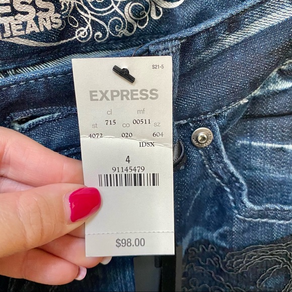 Express Low Rise Lace Skinny Jeans | 4 - Picture 8 of 9